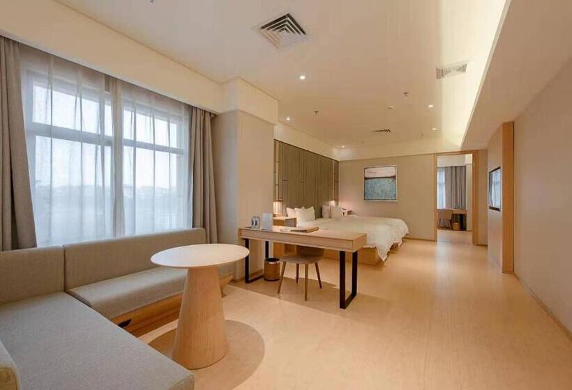 Люкс Повышенной Комфортности, Dingwang Hotel   Guangzhou High Speed Rail South Railway Station Chencun Metro Station