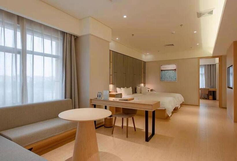 جناح ديلوكس, Dingwang Hotel   Guangzhou High Speed Rail South Railway Station Chencun Metro Station