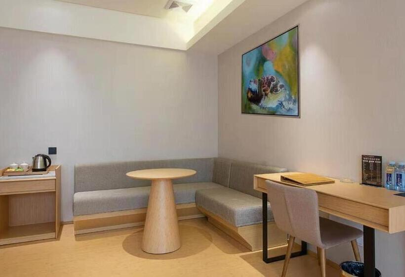 جناح ديلوكس, Dingwang Hotel   Guangzhou High Speed Rail South Railway Station Chencun Metro Station