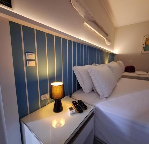 발코니가 있는 4인용 스탠다드 룸, Navega Praia