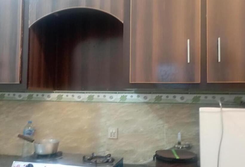 آپارتمان 2 خوابه, Super Luxury Apartments