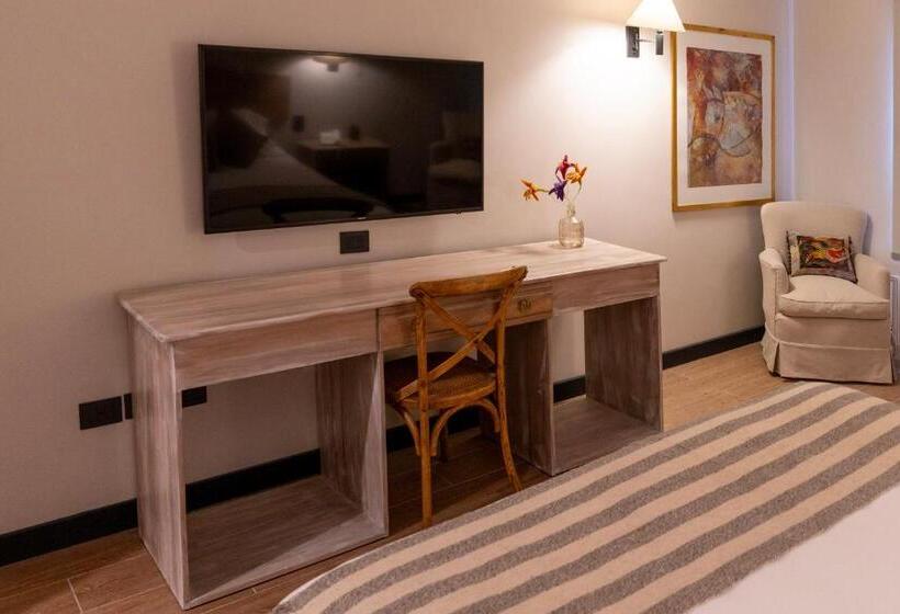 جناح, Villa El Descanso