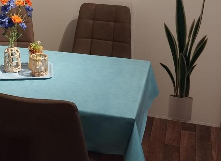Семейное Бунгало, La Petite Maison C14   Hopla Bnb