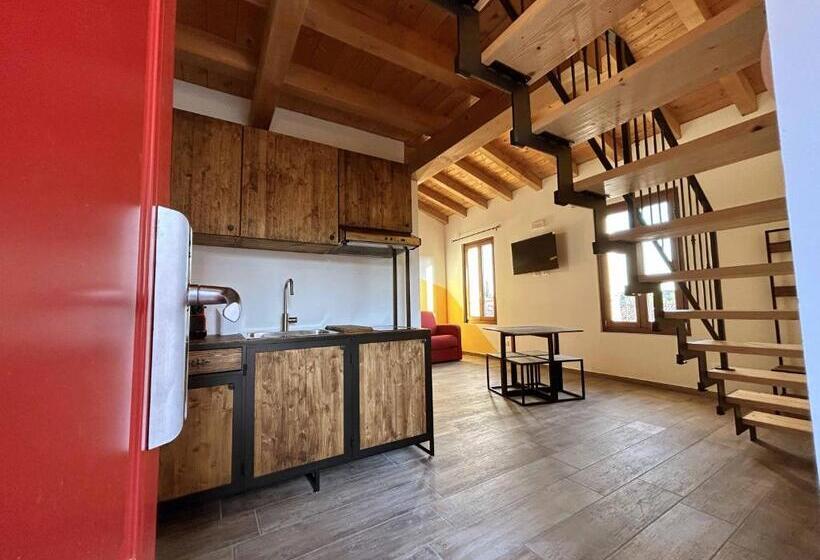 דירת דופלקס בת חדר שינה 1, La Volpe Rossa Rooms And Apartments