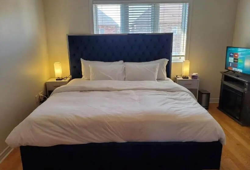 Deluxe Suite King Bed, Raesabu Guest House
