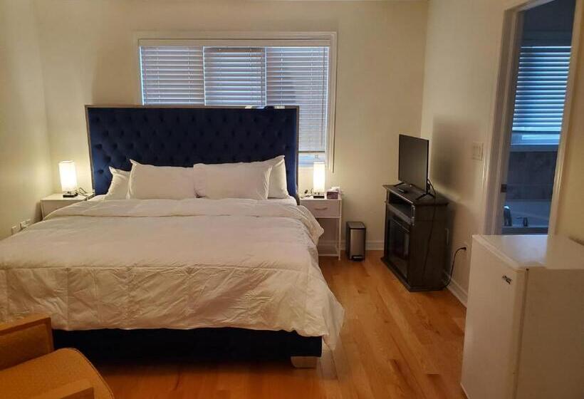 キングサイズベッドのデラックススイート, Raesabu Guest House