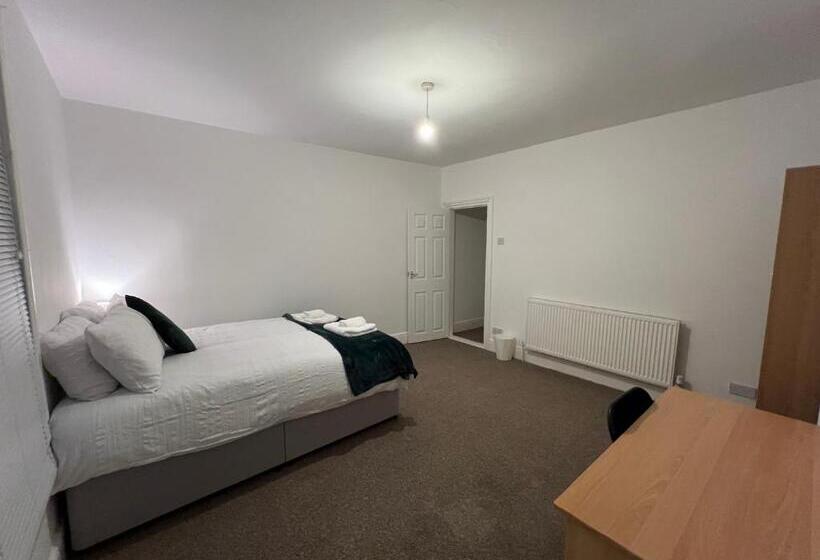 标准间, The Coral Guest House 1 Fratton Park Portsmouth