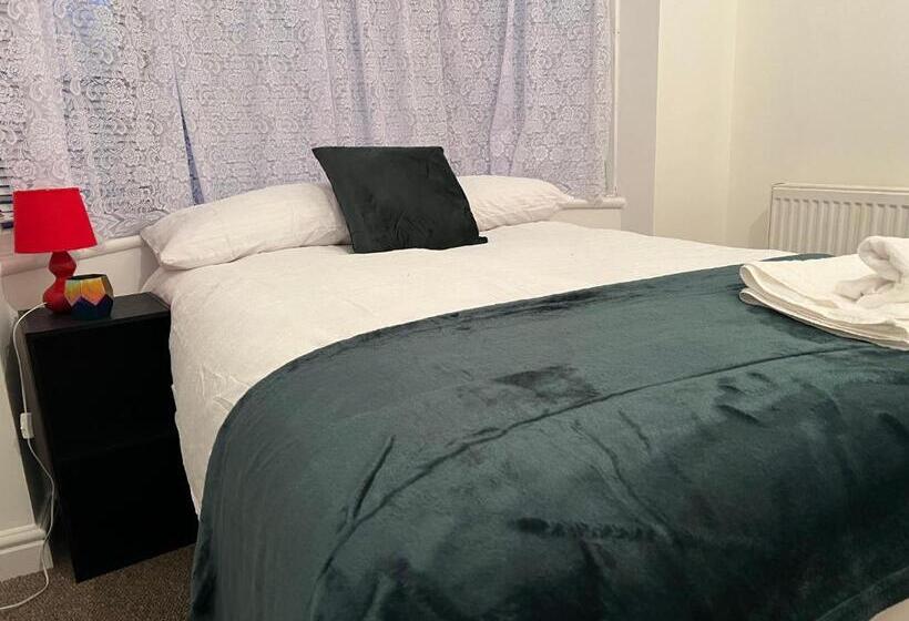 经济房, The Coral Guest House 1 Fratton Park Portsmouth