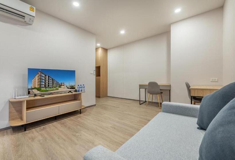 غرفة ديلوكس ثلاثية, Salaya One Hotel & Service Apartment