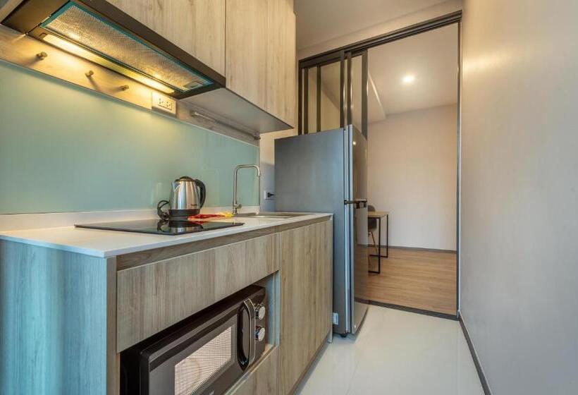 חדר דלוקס לשלושה, Salaya One Hotel & Service Apartment