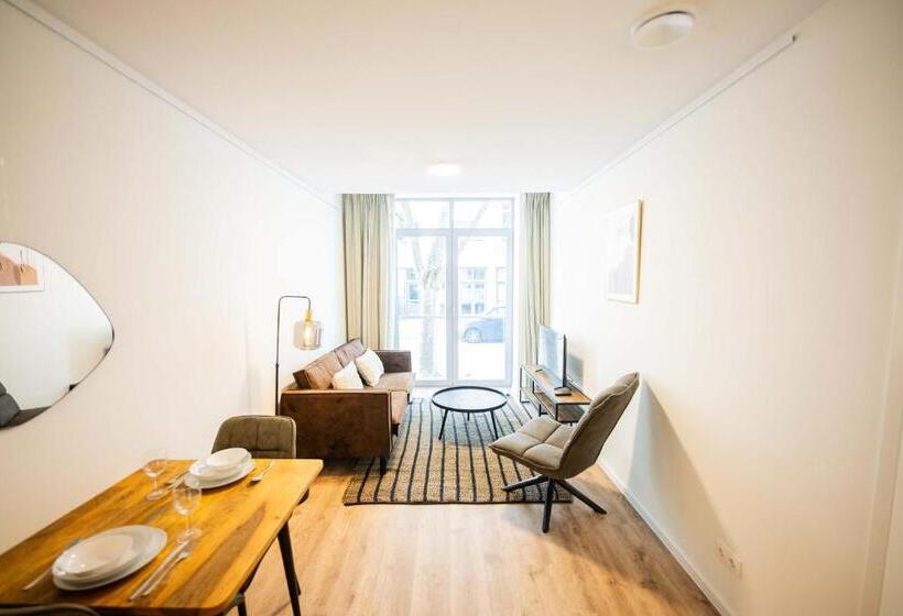 آپارتمان 1 خوابه همکف, Prins Hendrikkade