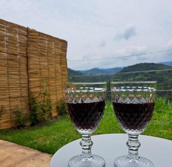 スーペリアースイート, Embahu Suítes   Vista Para Pedra Do Baú E Banheira De Imersão