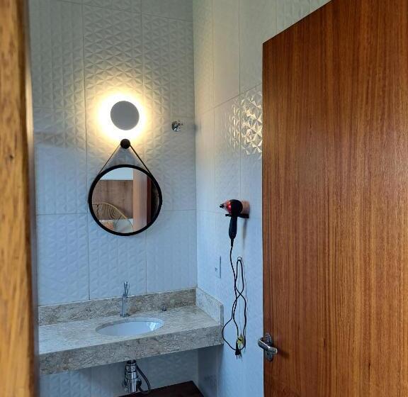 スーペリアースイート, Embahu Suítes   Vista Para Pedra Do Baú E Banheira De Imersão