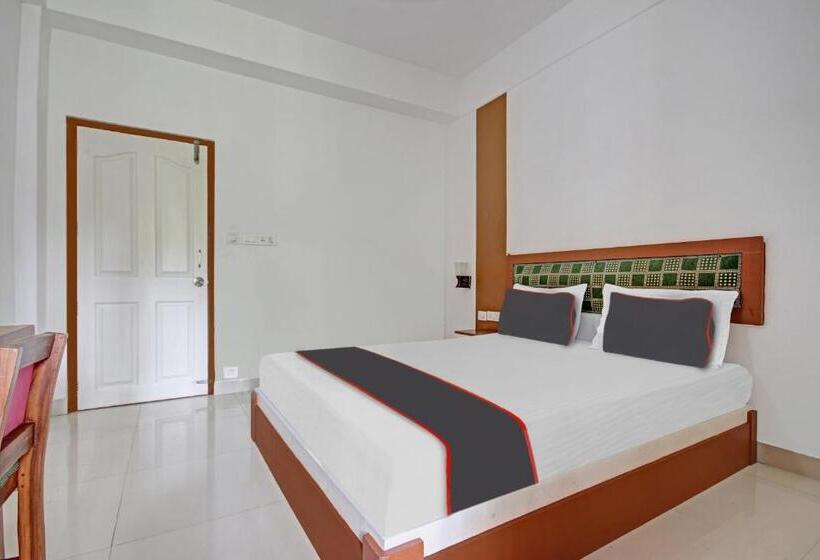 Номер Стандарт, Collection O 81198 Maqintosh Hotel Thekkady