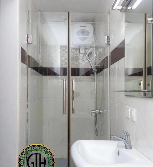 חדר דלוקס, Gullivers Travel