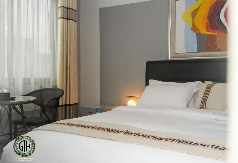 חדר דלוקס, Gullivers Travel