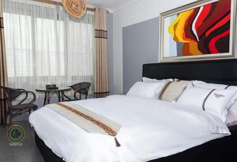 חדר דלוקס, Gullivers Travel