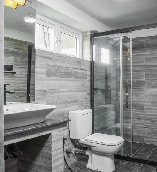 스탠다드 룸 킹사이즈 침대, Jl Grand