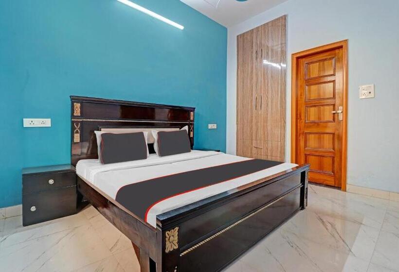 غرفة كلاسيكية ثلاثية, Oyo Flagship 81227 North Star Homestay