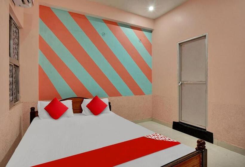 트리플 클래식 룸, Oyo Flagship 81277 Om Shanti Aavashiya