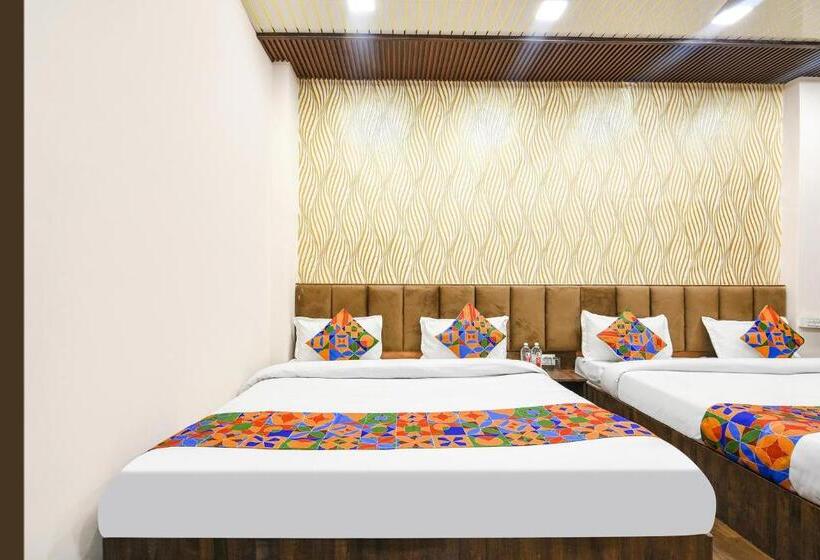 ファミリールーム, Fabhotel Shiva Residency