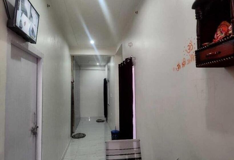 غرفة كلاسيكية ثلاثية, Spot On 81224 The Star Inn