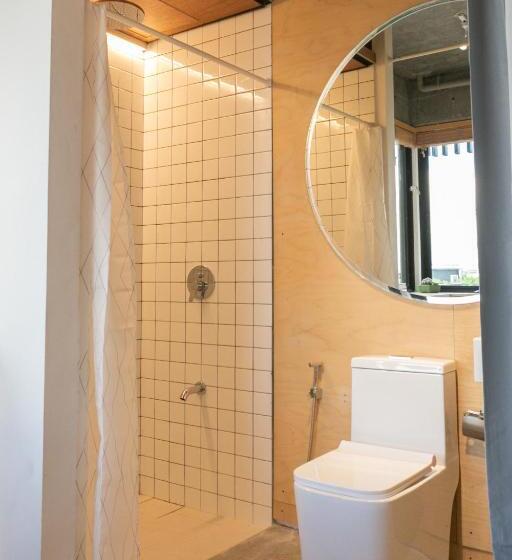 Standard Studio with Views, Homebase Kapitolyo   Minimalist Serviced Apartments