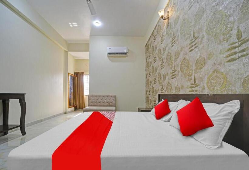 חדר קלאסי לשלושה, Oyo Flagship Hotel Sanskar Palace