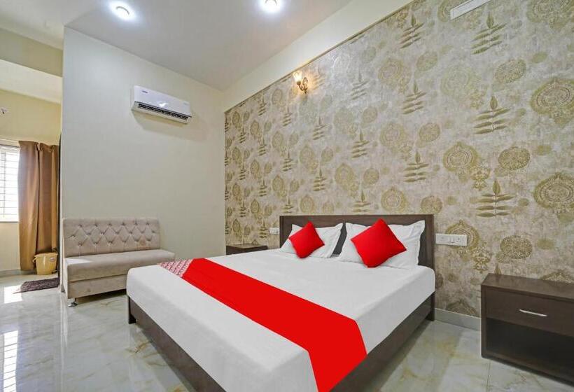三人经典房间, Oyo Flagship Hotel Sanskar Palace