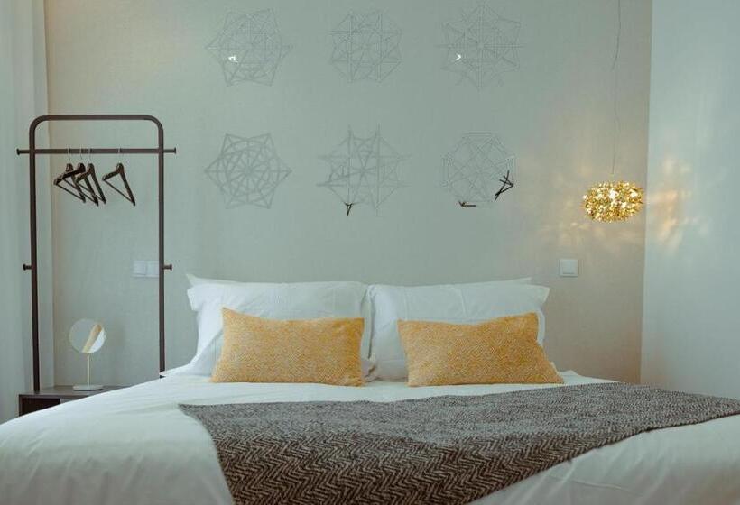 غرفة سوبيريور مطلة على المدينة, Pedra De Sal   Hostel & Suites