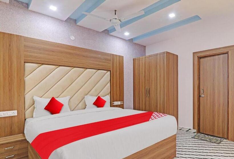 Трехместный Номер Классика, Flagship Hotel The Aryan