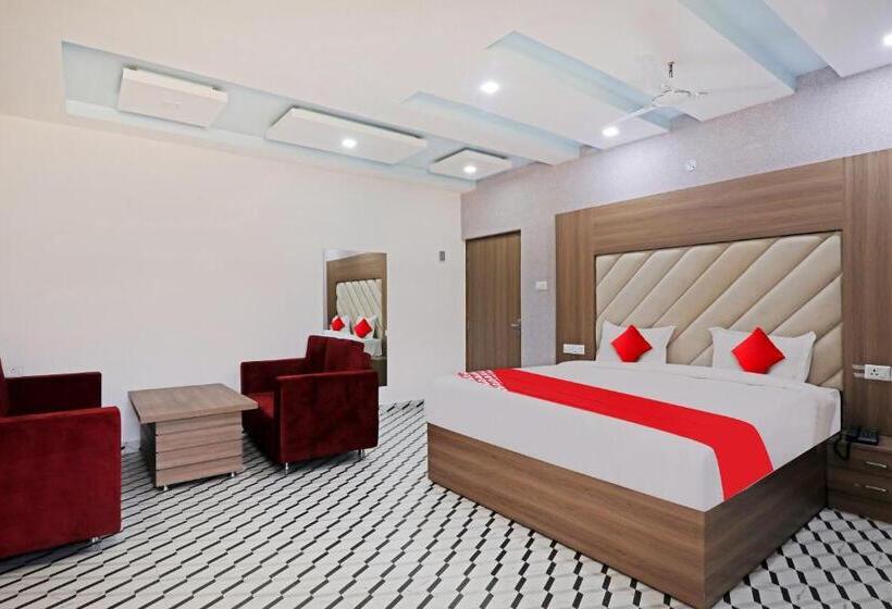 Трехместный Номер Классика, Flagship Hotel The Aryan