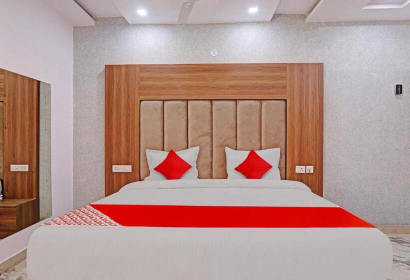 Трехместный Номер Классика, Flagship Hotel The Aryan