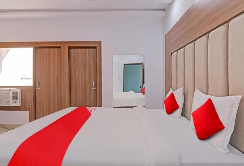 Трехместный Номер Классика, Flagship Hotel The Aryan