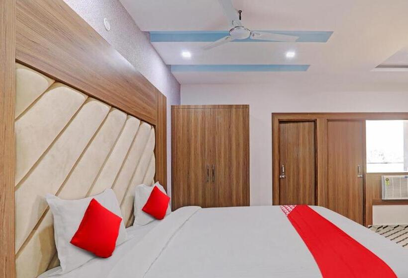 Трехместный Номер Классика, Flagship Hotel The Aryan