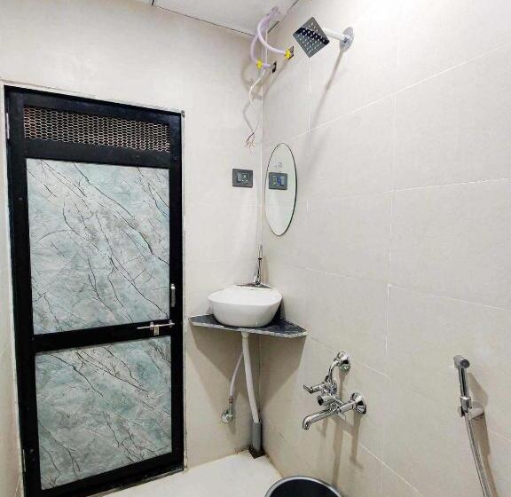 Трехместный Номер Классика, Flagship Gray Rooms