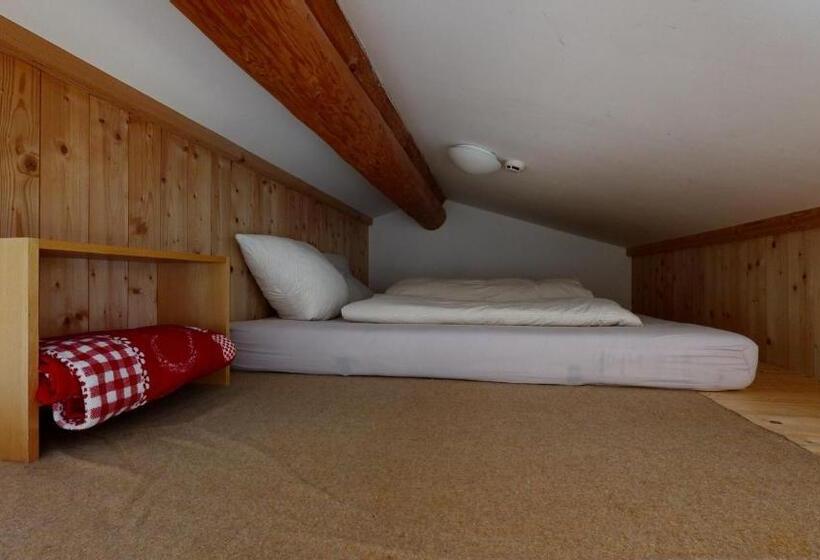 تختخواب در اتاق مشترک, Pinzgauer Hütte Zell Am See  Piesendorf