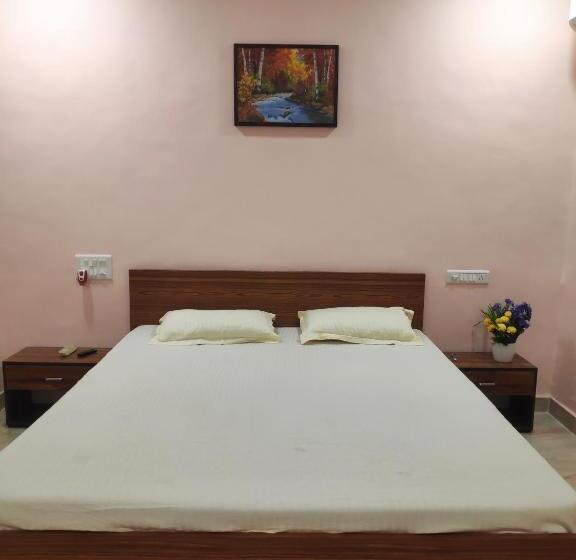 Quarto Deluxe, Soham Beach Resort, Diveagar
