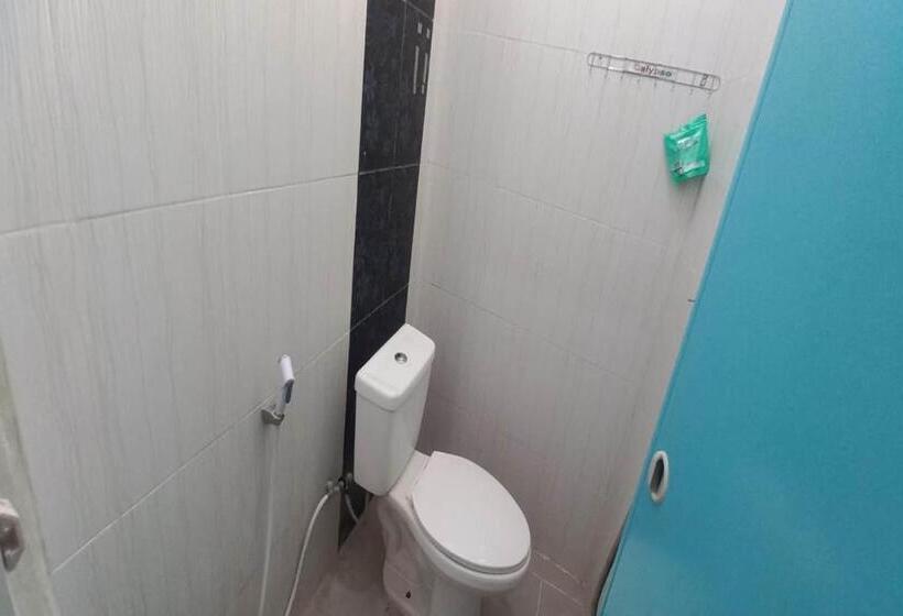 이코노미 룸, Spot On 93324 Hadi Homestay Syariah