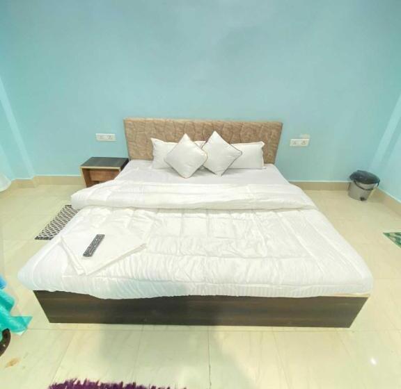 غرفة ديلوكس ثلاثية, Oyo Hotel Sun Inn