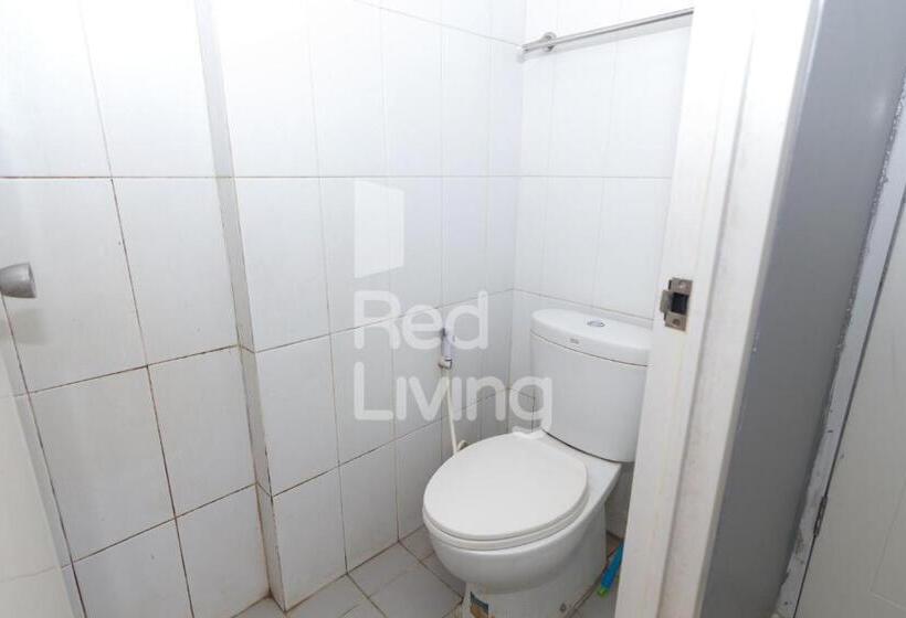 Студия Deluxe, Redliving Apartemen Grand Sentraland   At Properti Tower Pink