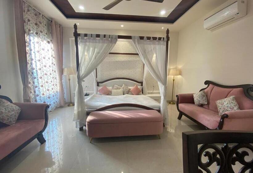 스탠다드 룸 킹사이즈 침대, Blessing Mansion, Amritsar