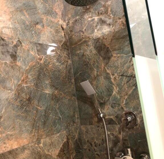 اتاق استاندارد, Serenity B&b