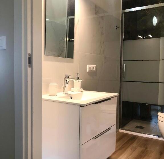 اتاق استاندارد, Serenity B&b