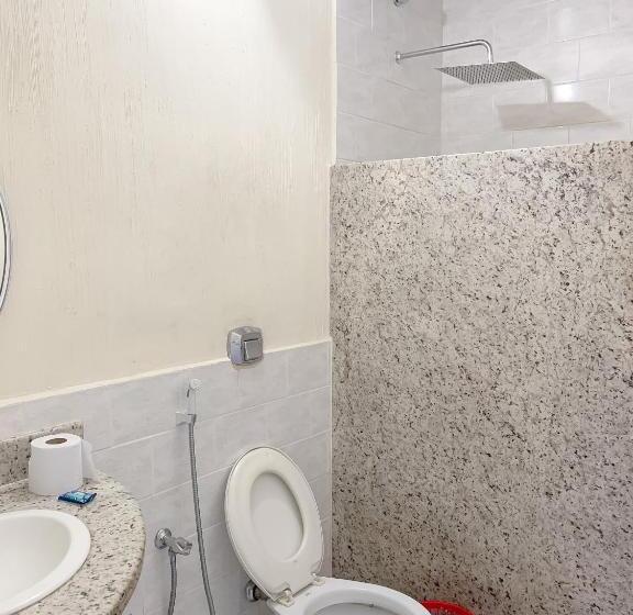 Standard-huone, Status Motel
