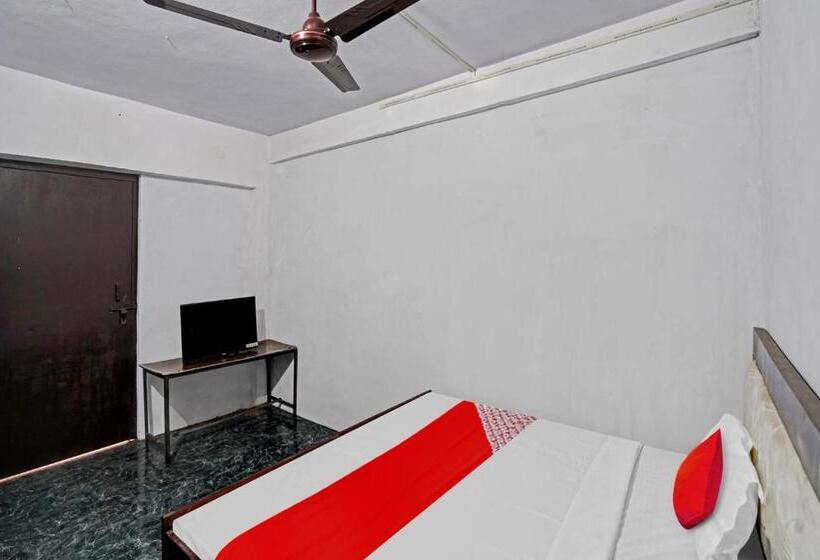 Трехместный Номер Классика, Super Oyo Flagship Hotel Rose