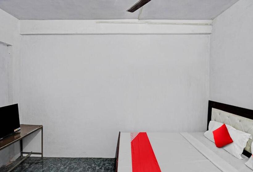 Трехместный Номер Классика, Super Oyo Flagship Hotel Rose