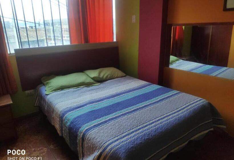 اتاق لوکس, Hospedaje El Pino