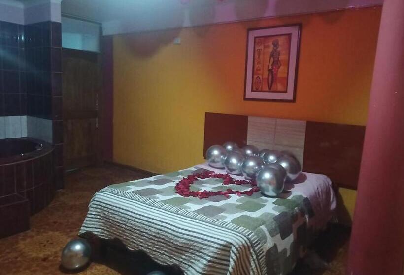 Люкс с гидромассажем, Hospedaje El Pino