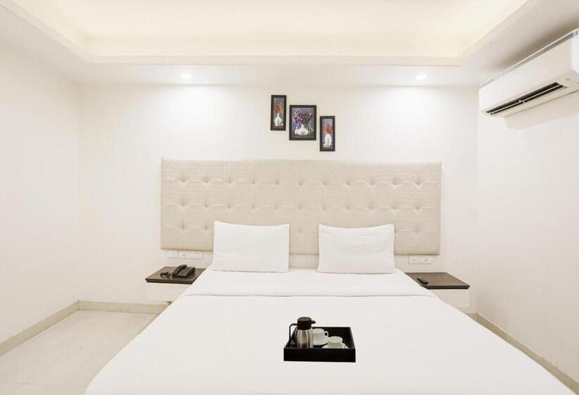 Classic Driepersoonskamer, Collection O Amv Hotels